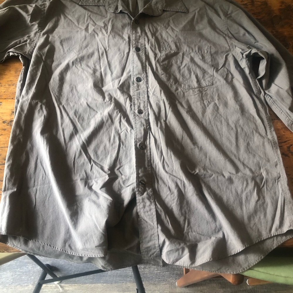 Yves Saint Laurent Pour Homme Gray 100% Cotton Shirt made in France Size 17/36